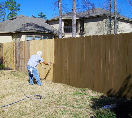 Fence Staining in Spring, TX